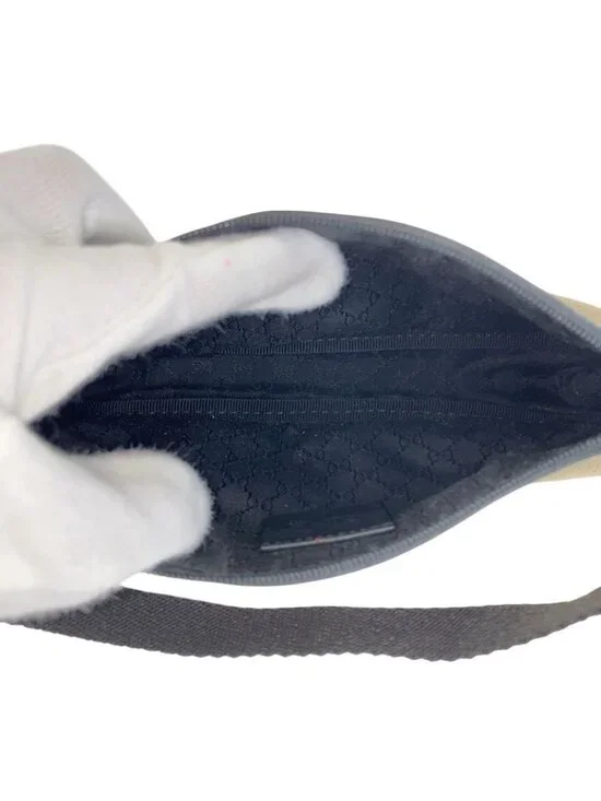 Gucci Black Beige Silver Canvas Leather Handbag Pouch - Picture 6 of 8